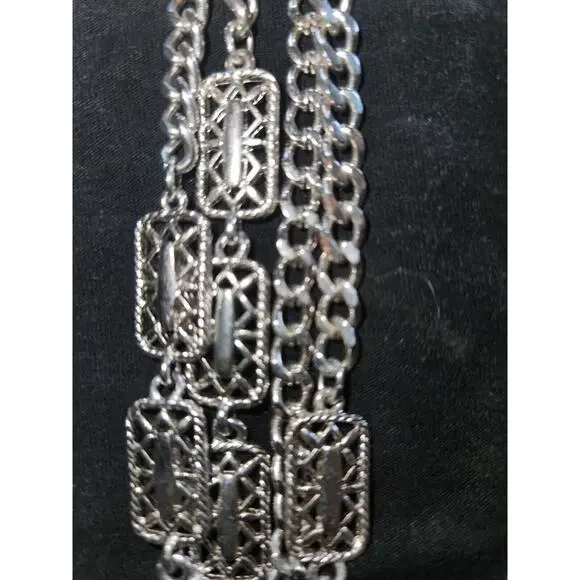 Lot of 6 necklaces, 3 gold tone 3 silver tone - Picture 8 of 11